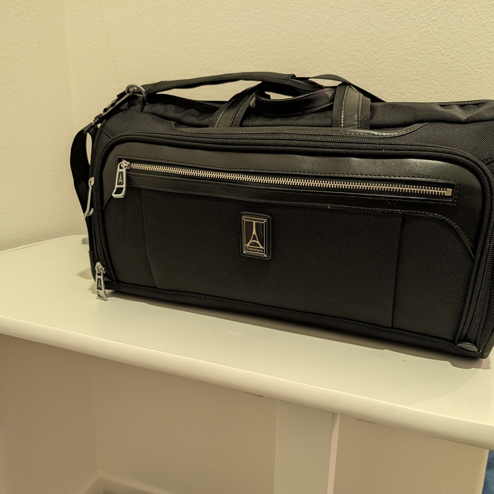 Travelpro Platinum Elite Regional Under seat Duffle
